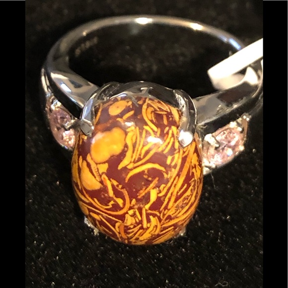 Jewelry - NWT Indian Script Stone in Stainless Steel Size 8